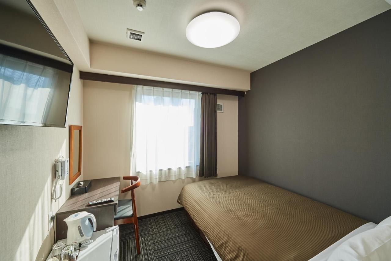 Hotel Trend Kyobashi Ekimae Осака Екстериор снимка